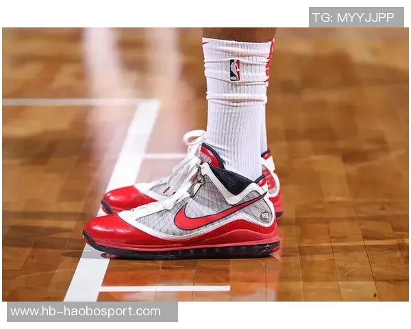 不打球也能秀鞋PJ塔克晒布克限量球鞋引发热议